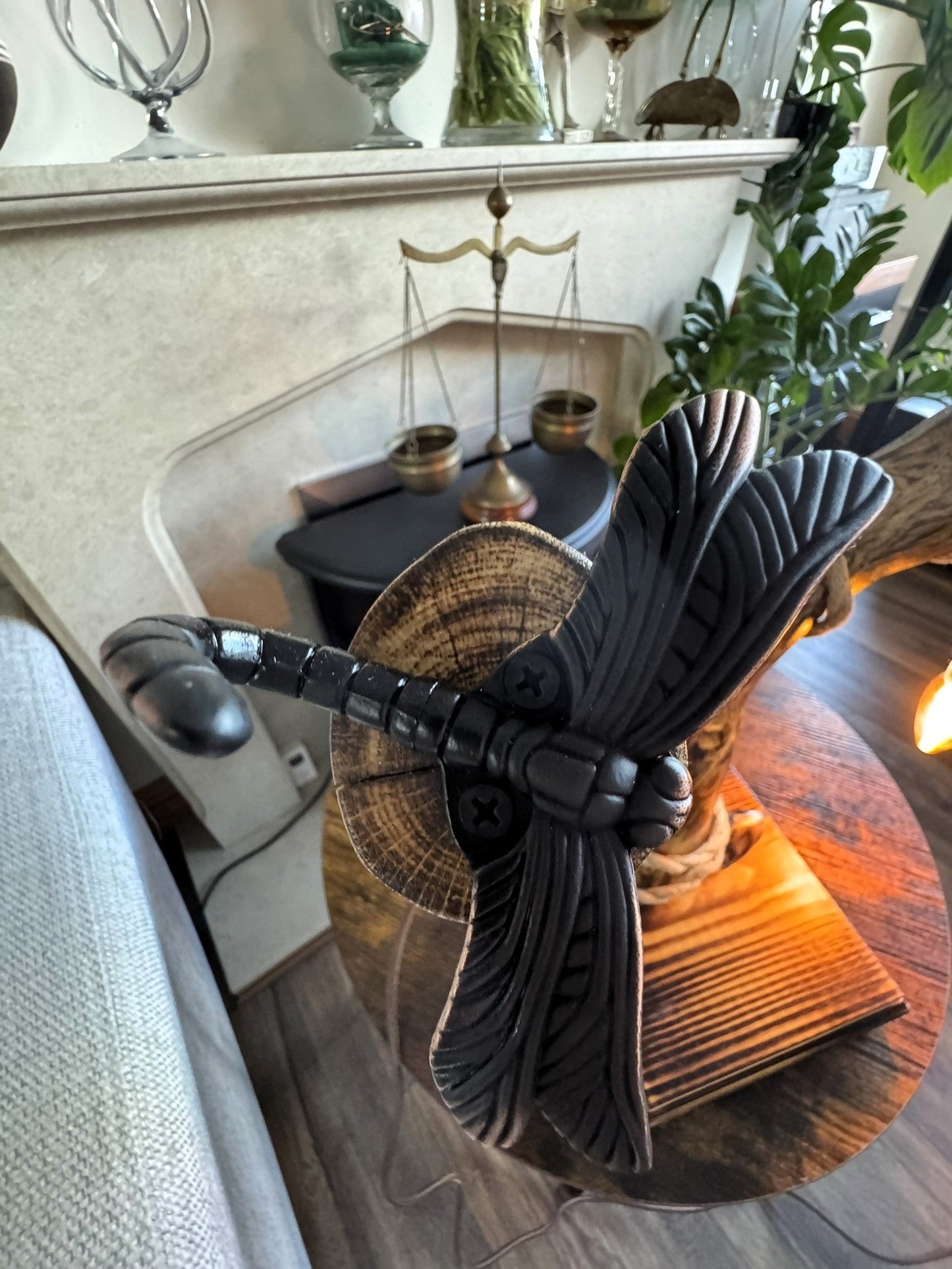 lampe en bois unique faite à la main