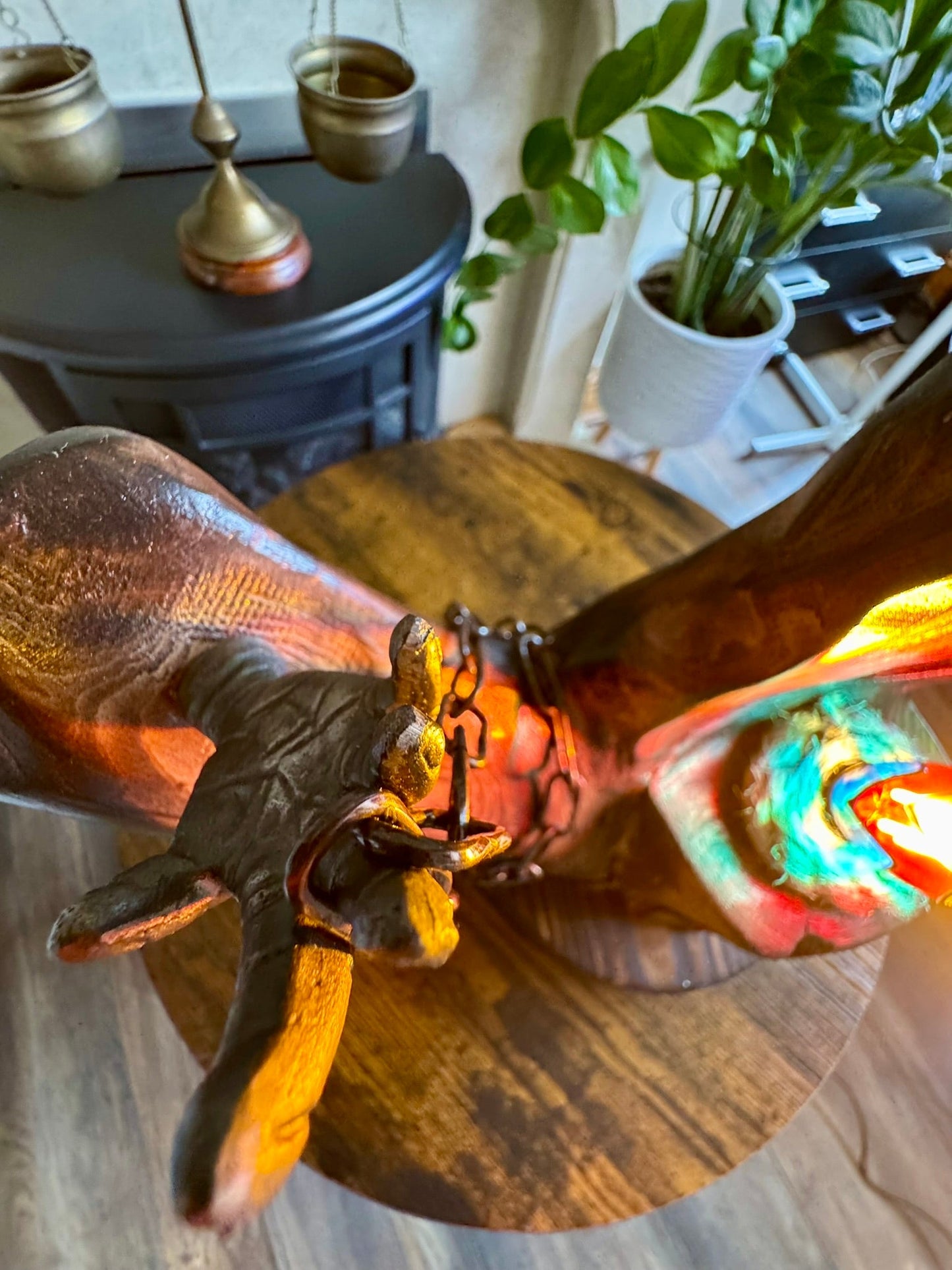 lampe en bois fabriquée à la main